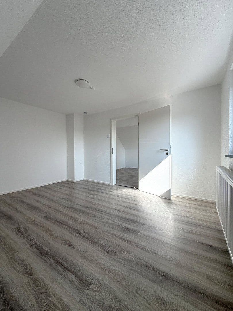 Predaj domu 138 m², pozemek 1.198 m², Beratzhausen, Bavorsko Predaj domu 138 m², pozemek 1.198 m², Beratzhausen, Bavorsko