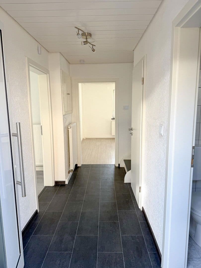 Predaj domu 138 m², pozemek 1.198 m², Beratzhausen, Bavorsko Predaj domu 138 m², pozemek 1.198 m², Beratzhausen, Bavorsko