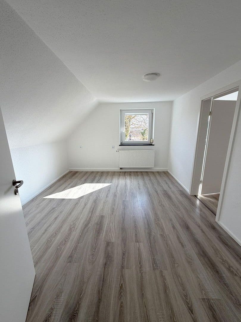 Predaj domu 138 m², pozemek 1.198 m², Beratzhausen, Bavorsko Predaj domu 138 m², pozemek 1.198 m², Beratzhausen, Bavorsko