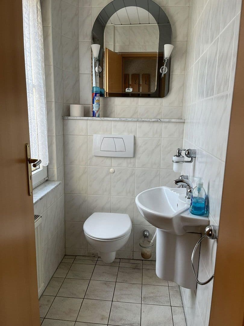 Predaj domu 138 m², pozemek 254 m², Halle, Sasko-Anhaltsko Predaj domu 138 m², pozemek 254 m², Halle, Sasko-Anhaltsko