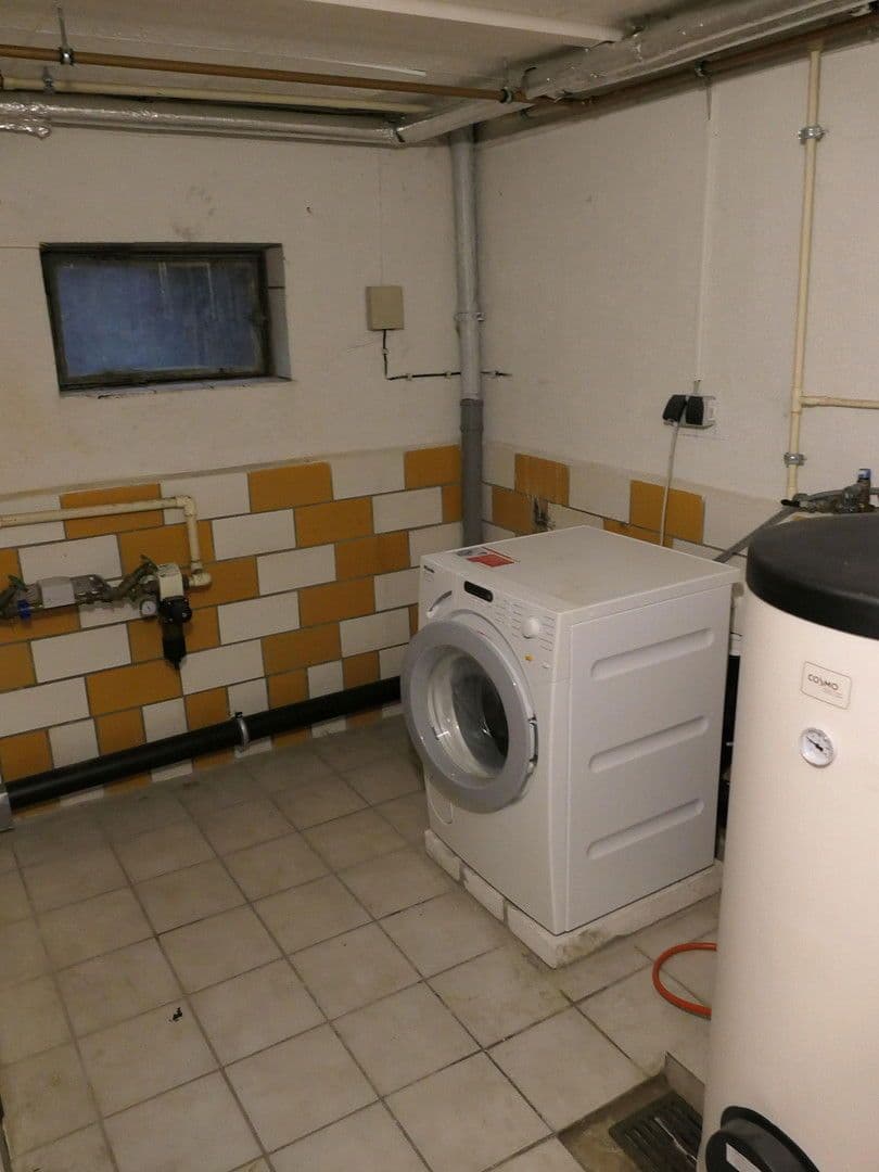 Predaj domu 138 m², pozemek 254 m², Halle, Sasko-Anhaltsko Predaj domu 138 m², pozemek 254 m², Halle, Sasko-Anhaltsko