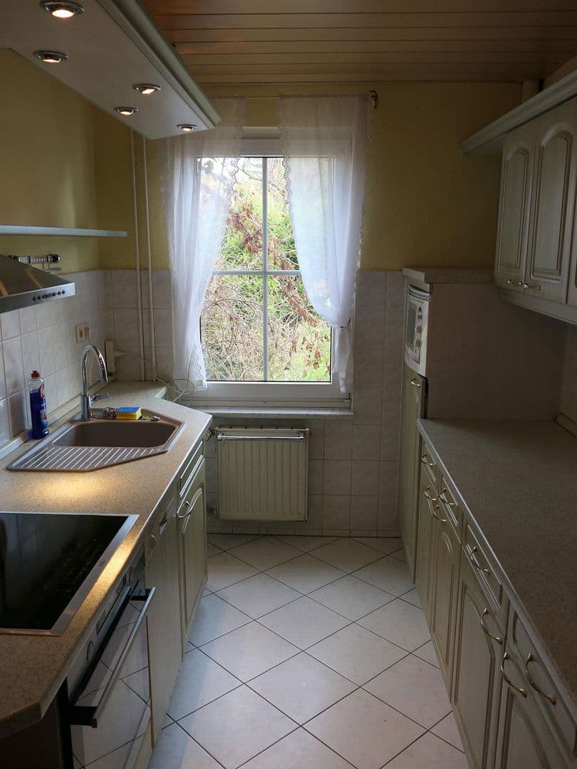 Predaj domu 138 m², pozemek 254 m², Halle, Sasko-Anhaltsko Predaj domu 138 m², pozemek 254 m², Halle, Sasko-Anhaltsko