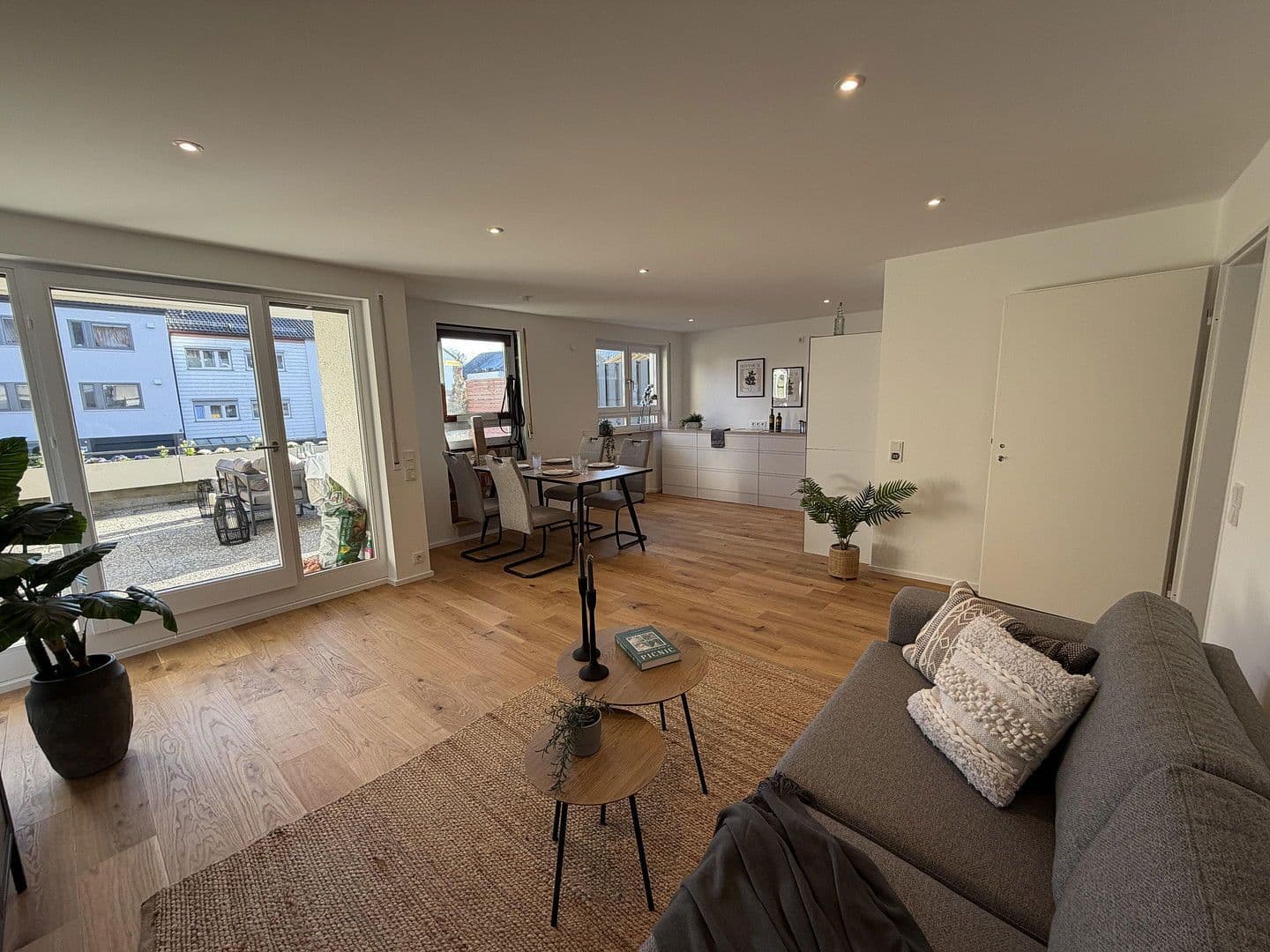 Predaj bytu 3-izbový 84 m², Waiblingen, Bádensko-Wurttembersko Predaj bytu 3-izbový 84 m², Waiblingen, Bádensko-Wurttembersko