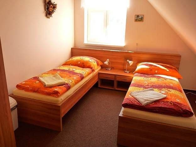 Prenájom rekreačného objektu, Žlebské Chvalovice, Pardubický kraj Prenájom rekreačného objektu, Žlebské Chvalovice, Pardubický kraj