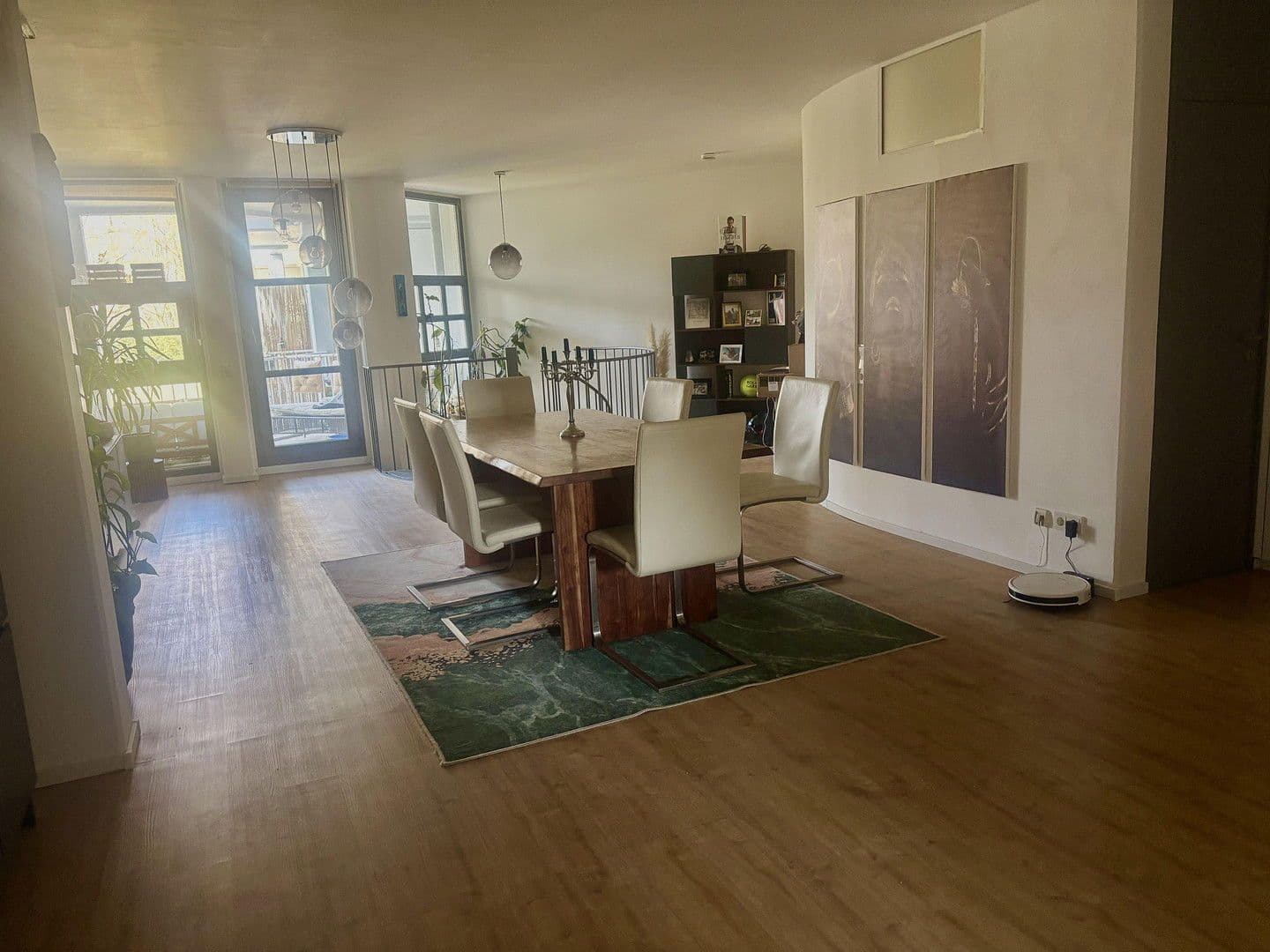 Prenájom bytu 3-izbový 110 m², Bonn, Severné Porýnie - Westfálsko Prenájom bytu 3-izbový 110 m², Bonn, Severné Porýnie - Westfálsko