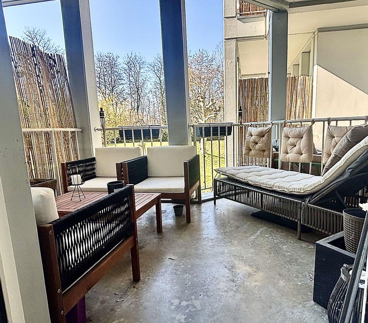 Prenájom bytu 3-izbový 110 m², Bonn, Severné Porýnie - Westfálsko Prenájom bytu 3-izbový 110 m², Bonn, Severné Porýnie - Westfálsko