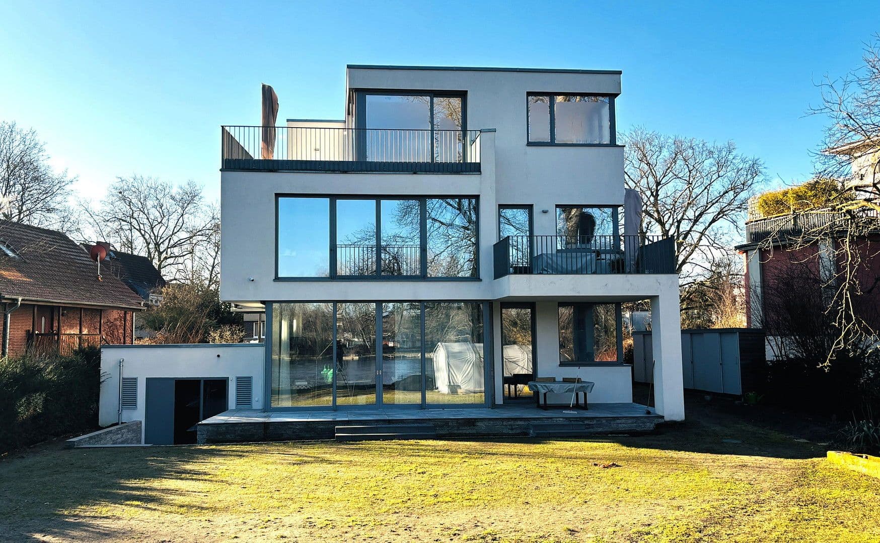 Predaj bytu 4-izbový 142 m², Berlin, Berlín Predaj bytu 4-izbový 142 m², Berlin, Berlín