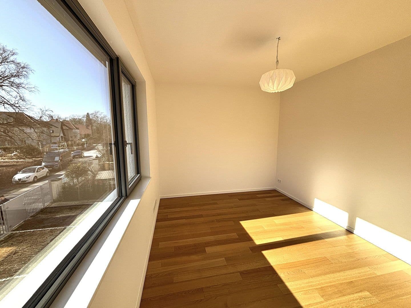 Predaj bytu 4-izbový 142 m², Berlin, Berlín Predaj bytu 4-izbový 142 m², Berlin, Berlín