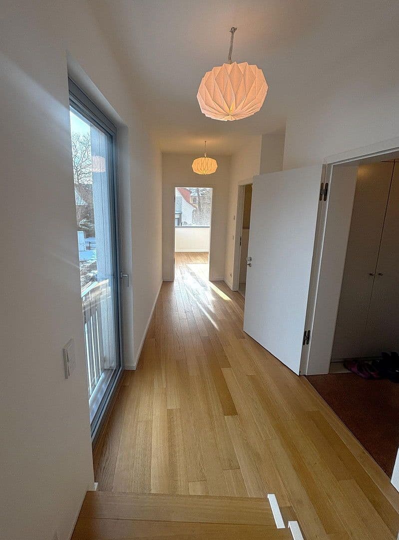 Predaj bytu 4-izbový 142 m², Berlin, Berlín Predaj bytu 4-izbový 142 m², Berlin, Berlín