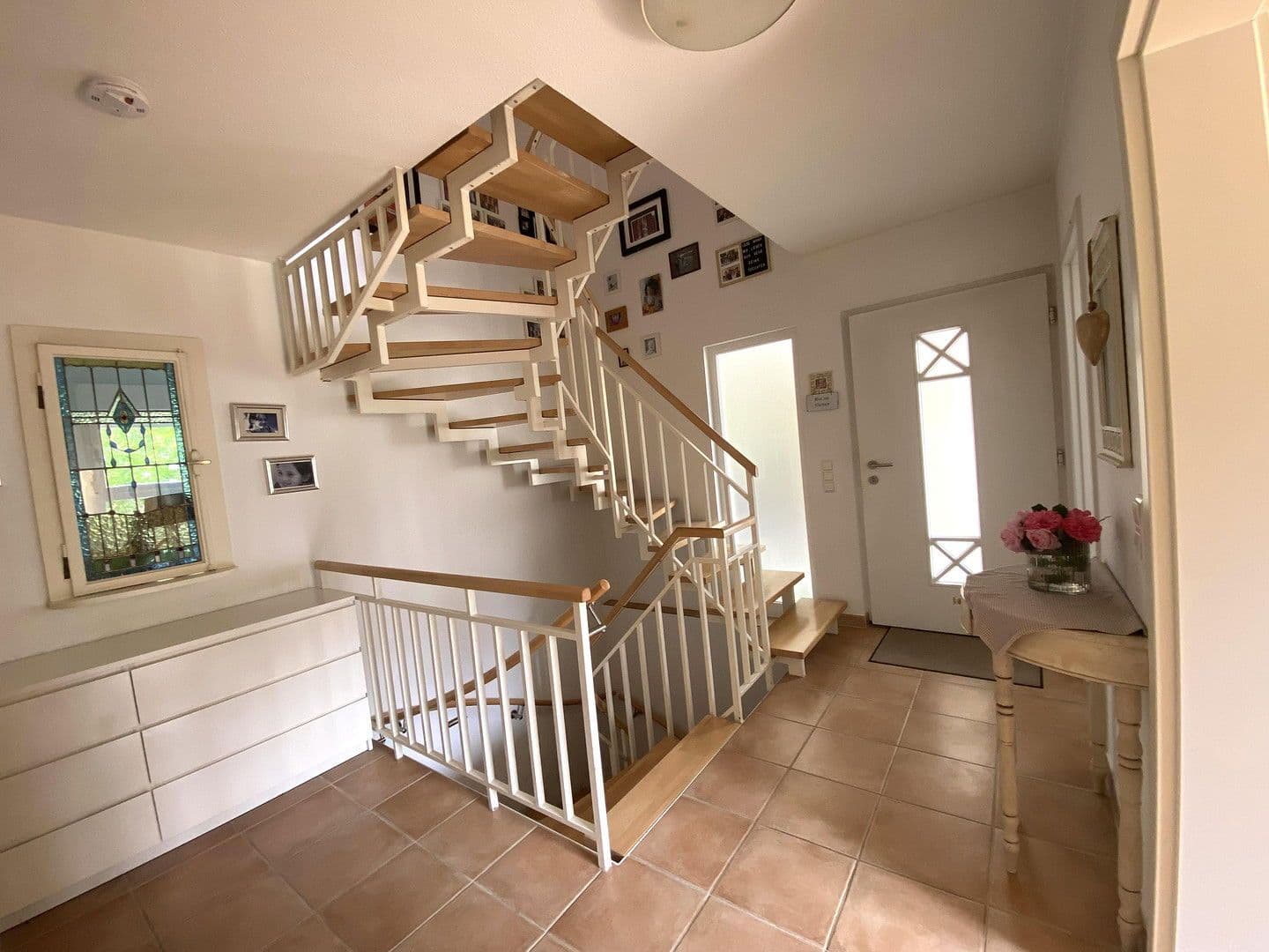 Predaj domu 224 m², pozemek 619 m², Schwäbisch Hall, Bádensko-Wurttembersko Predaj domu 224 m², pozemek 619 m², Schwäbisch Hall, Bádensko-Wurttembersko