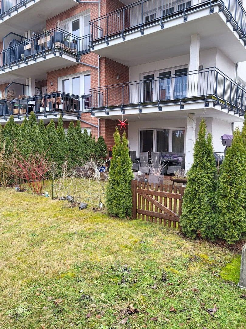 Prenájom bytu 4-izbový 125 m², Dahmestr. 8, Berlin, Berlín Prenájom bytu 4-izbový 125 m², Dahmestr. 8, Berlin, Berlín