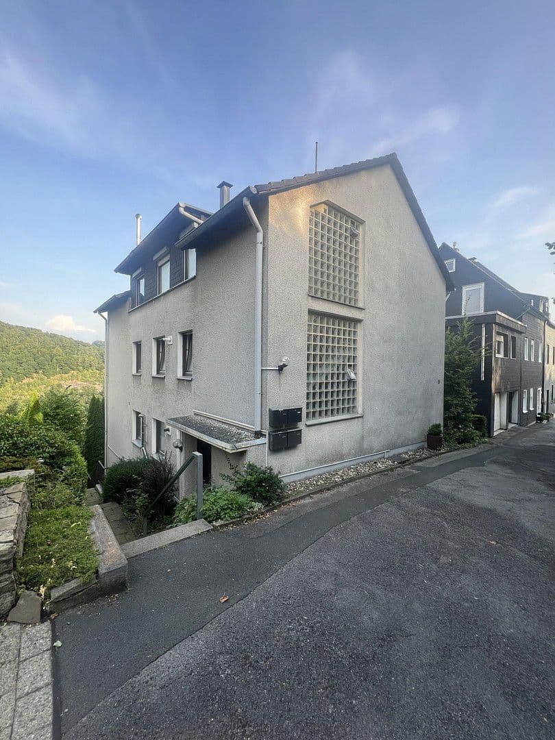 Predaj bytu 3-izbový 95 m², Gevelsberg, Severné Porýnie - Westfálsko Predaj bytu 3-izbový 95 m², Gevelsberg, Severné Porýnie - Westfálsko