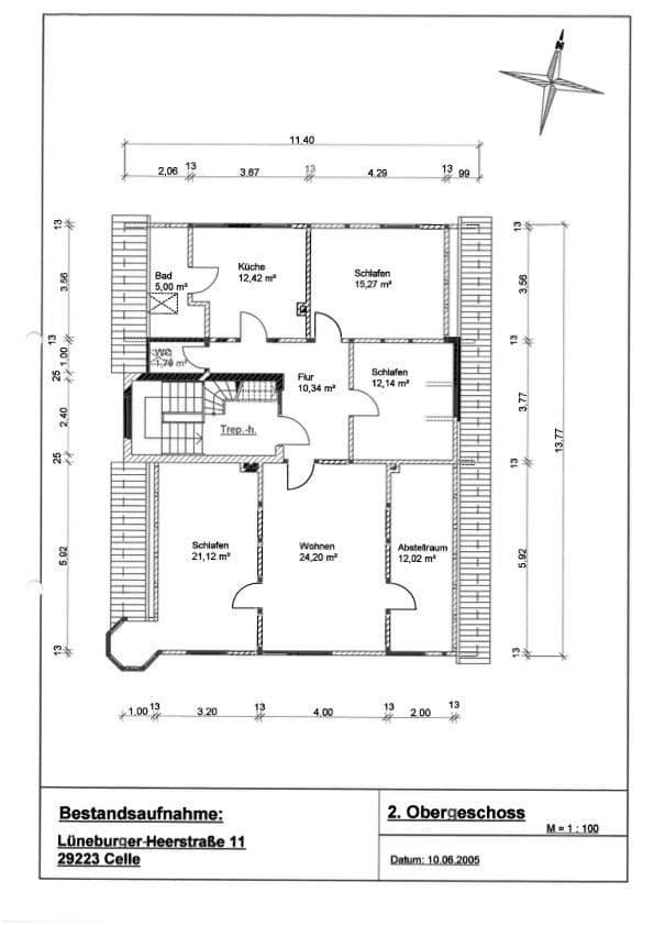 Prenájom bytu 4-izbový 114 m², Lüneburger Straße 11, Celle, Dolné Sasko Prenájom bytu 4-izbový 114 m², Lüneburger Straße 11, Celle, Dolné Sasko