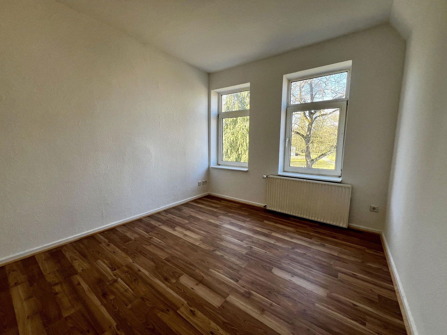 Prenájom bytu 4-izbový 114 m², Lüneburger Straße 11, Celle, Dolné Sasko Prenájom bytu 4-izbový 114 m², Lüneburger Straße 11, Celle, Dolné Sasko