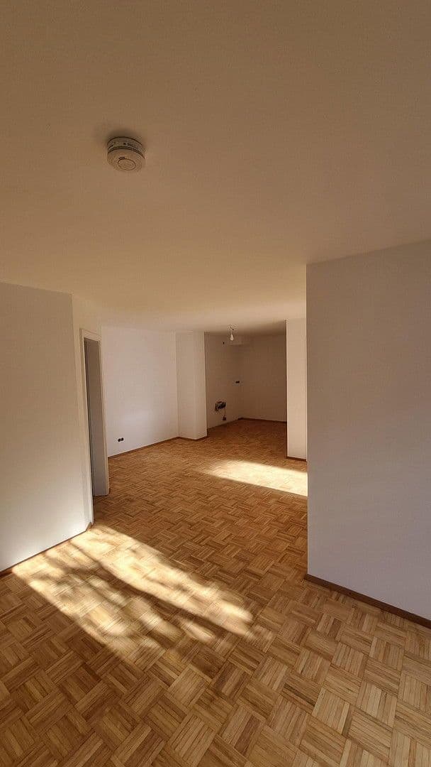 Prenájom bytu 2-izbový 83 m², Schlüchtern, Hesensko Prenájom bytu 2-izbový 83 m², Schlüchtern, Hesensko