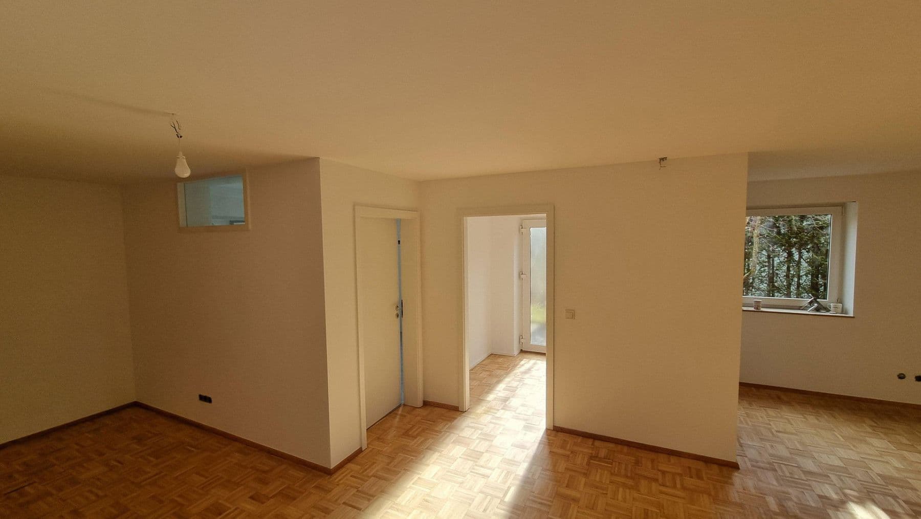Prenájom bytu 2-izbový 83 m², Schlüchtern, Hesensko Prenájom bytu 2-izbový 83 m², Schlüchtern, Hesensko