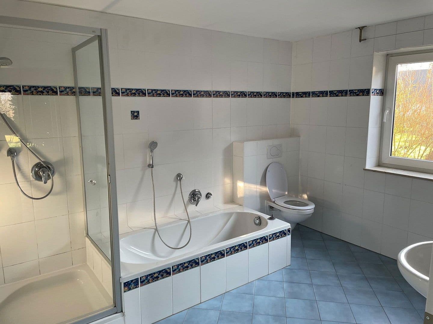 Prenájom bytu 2-izbový 83 m², Schlüchtern, Hesensko Prenájom bytu 2-izbový 83 m², Schlüchtern, Hesensko