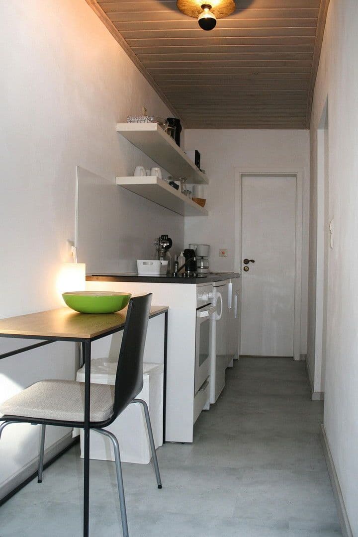 Prenájom bytu 2-izbový 42 m², Hindenburgstraße 11, Weissach, Bádensko-Wurttembersko Prenájom bytu 2-izbový 42 m², Hindenburgstraße 11, Weissach, Bádensko-Wurttembersko