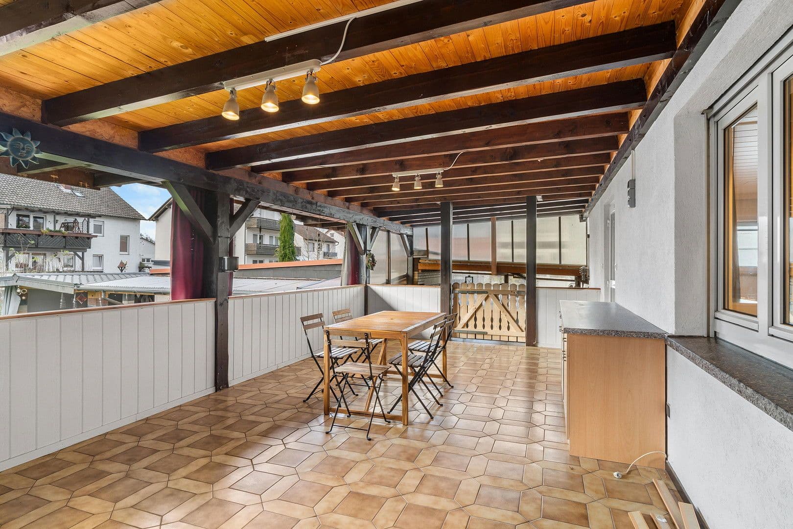 Predaj domu 150 m², pozemek 575 m², Riedstraße 13, Groß-Gerau, Hesensko Predaj domu 150 m², pozemek 575 m², Riedstraße 13, Groß-Gerau, Hesensko