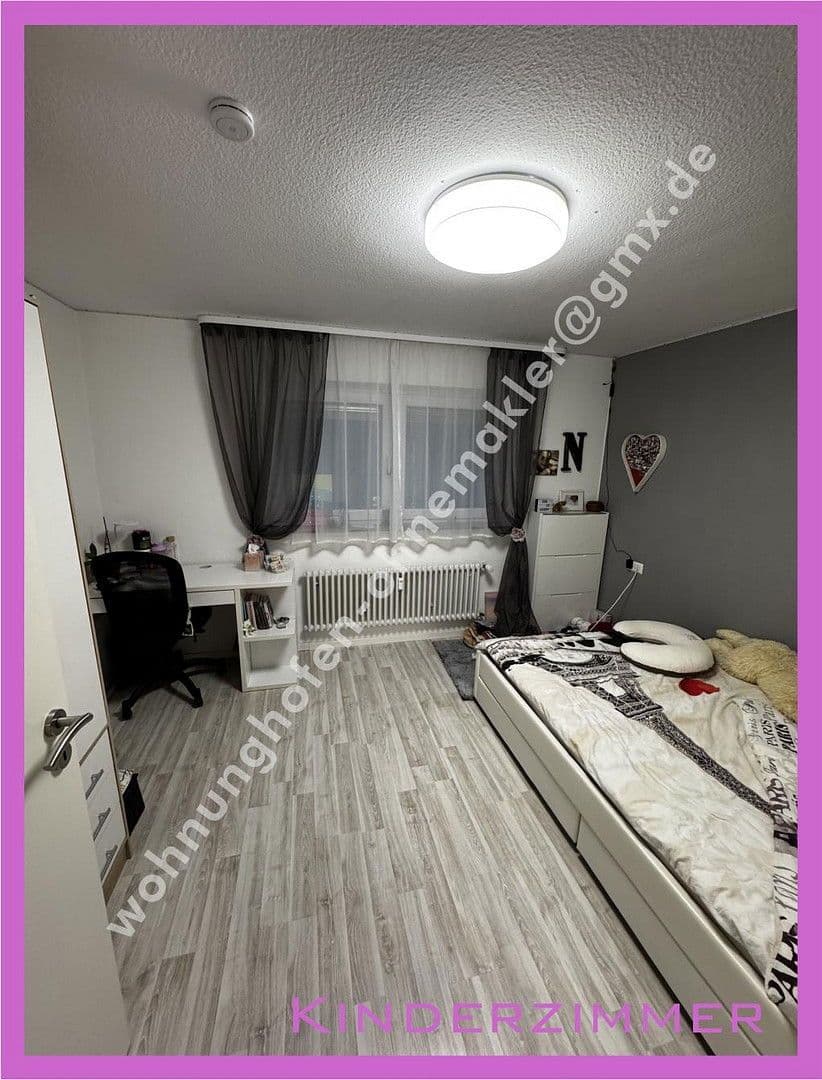 Predaj bytu 3-izbový 82 m², Stuttgart, Bádensko-Wurttembersko Predaj bytu 3-izbový 82 m², Stuttgart, Bádensko-Wurttembersko