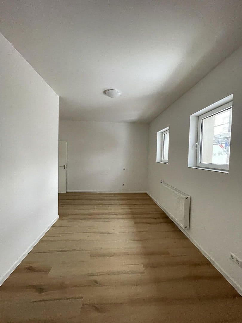 Prenájom bytu 2-izbový 75 m², Mühlstr. 45, Kaiserlautern, Porýnie-Falcko Prenájom bytu 2-izbový 75 m², Mühlstr. 45, Kaiserlautern, Porýnie-Falcko