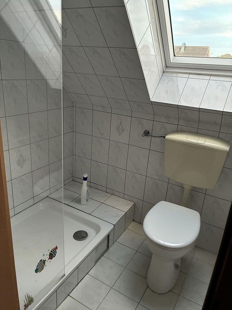 Predaj domu 115 m², pozemek 789 m², Garbsen, Dolné Sasko Predaj domu 115 m², pozemek 789 m², Garbsen, Dolné Sasko