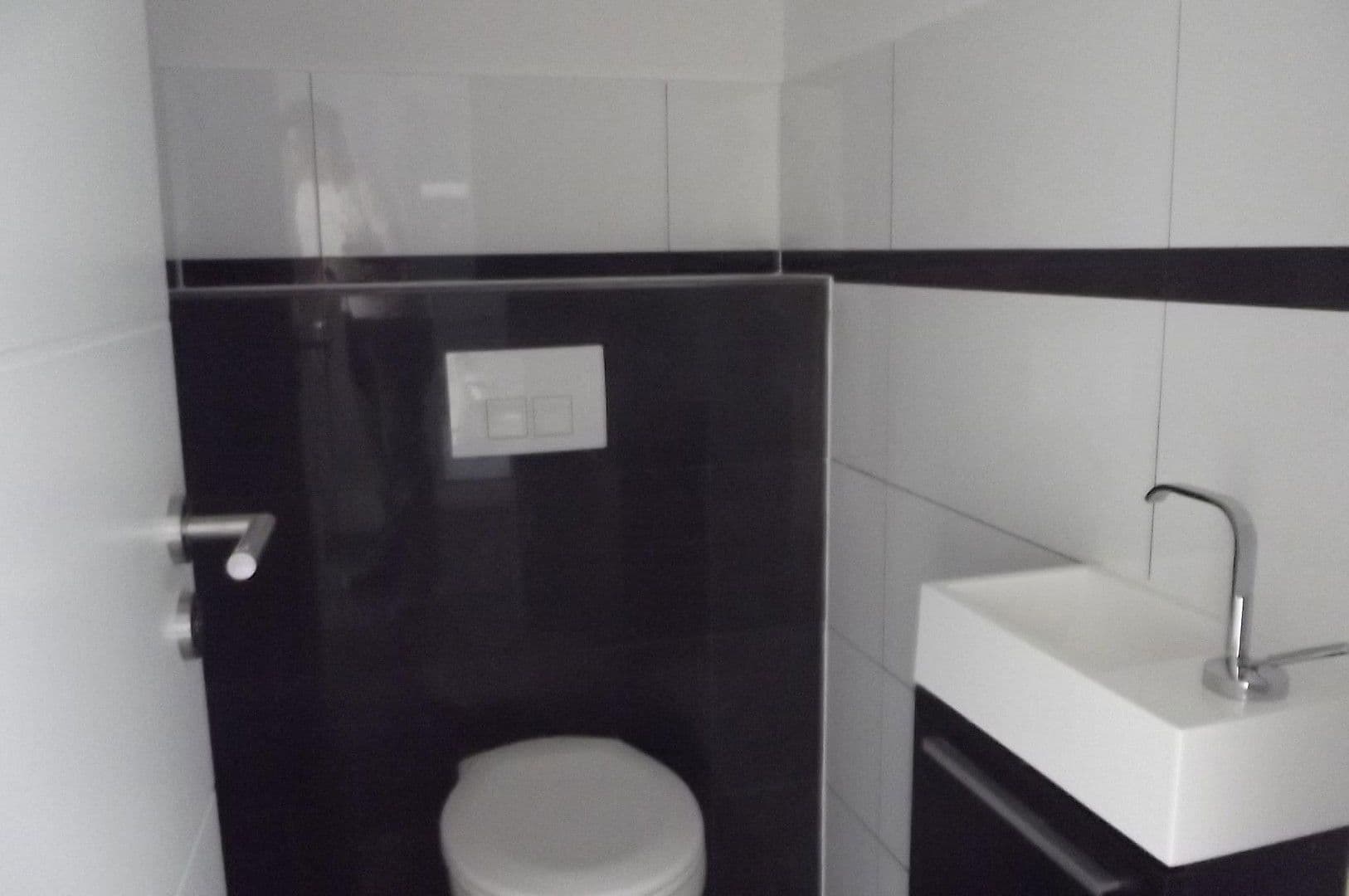 Predaj domu 136 m², pozemek 250 m², Ratingen, Severné Porýnie - Westfálsko Predaj domu 136 m², pozemek 250 m², Ratingen, Severné Porýnie - Westfálsko