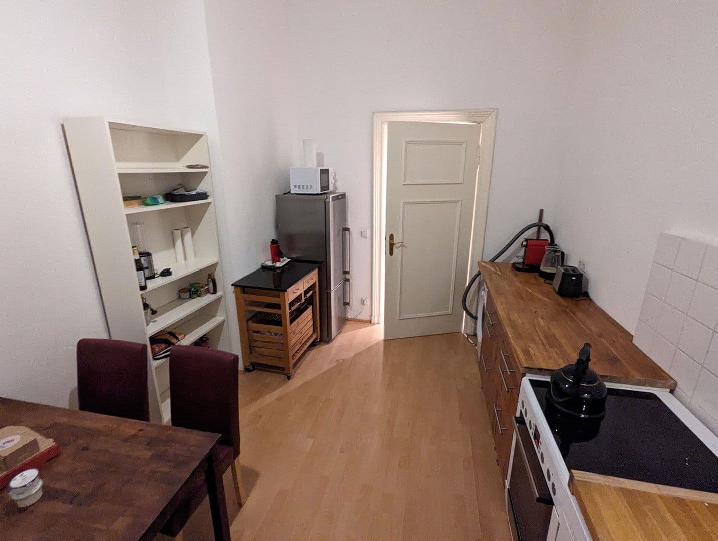 Predaj bytu 2-izbový 70 m², Berlin, Berlín Predaj bytu 2-izbový 70 m², Berlin, Berlín