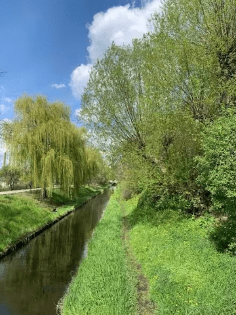 Predaj bytu 2-izbový 70 m², Berlin, Berlín Predaj bytu 2-izbový 70 m², Berlin, Berlín