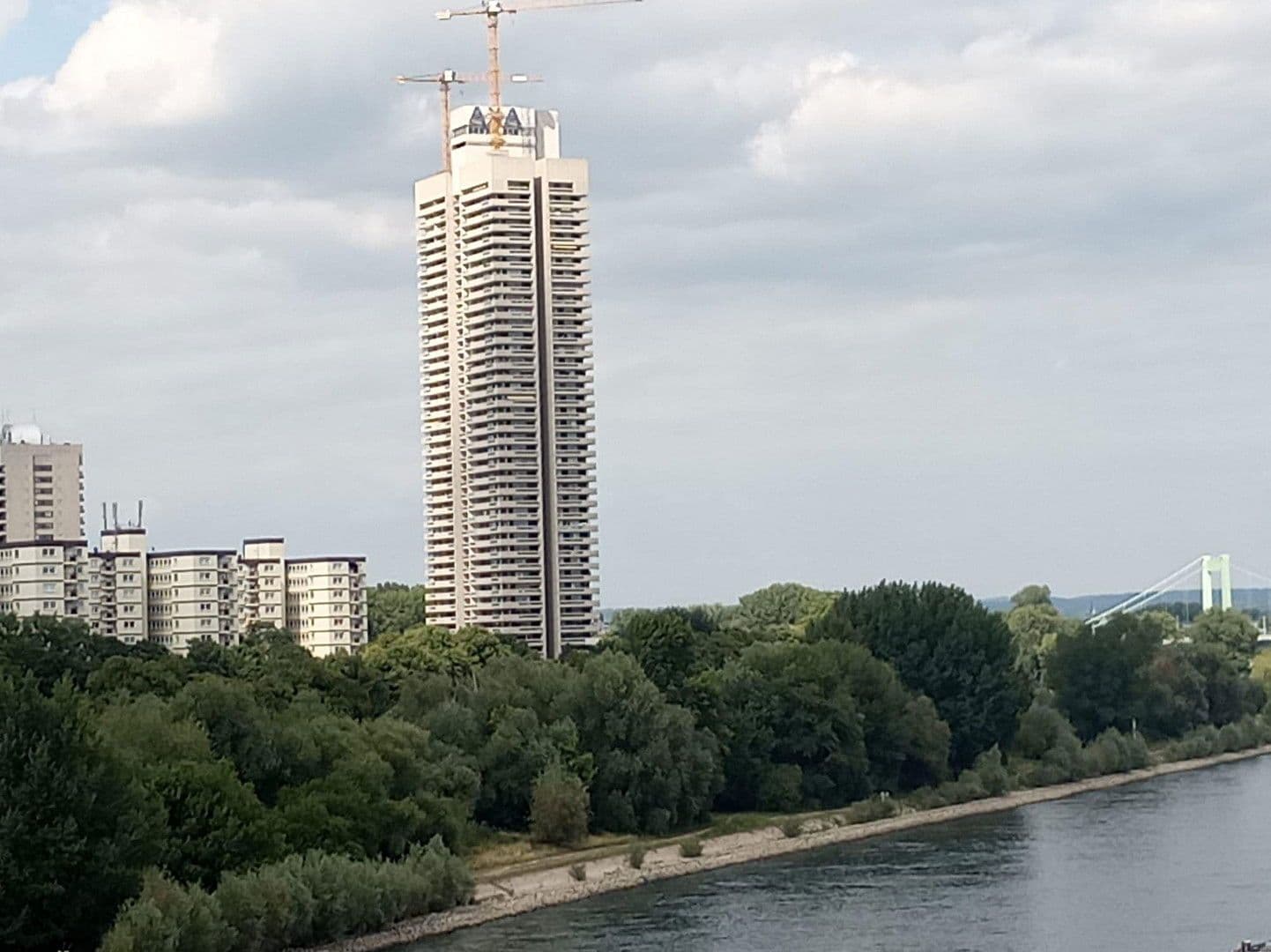 Prenájom bytu 2-izbový 86 m², Köln, Severné Porýnie - Westfálsko Prenájom bytu 2-izbový 86 m², Köln, Severné Porýnie - Westfálsko