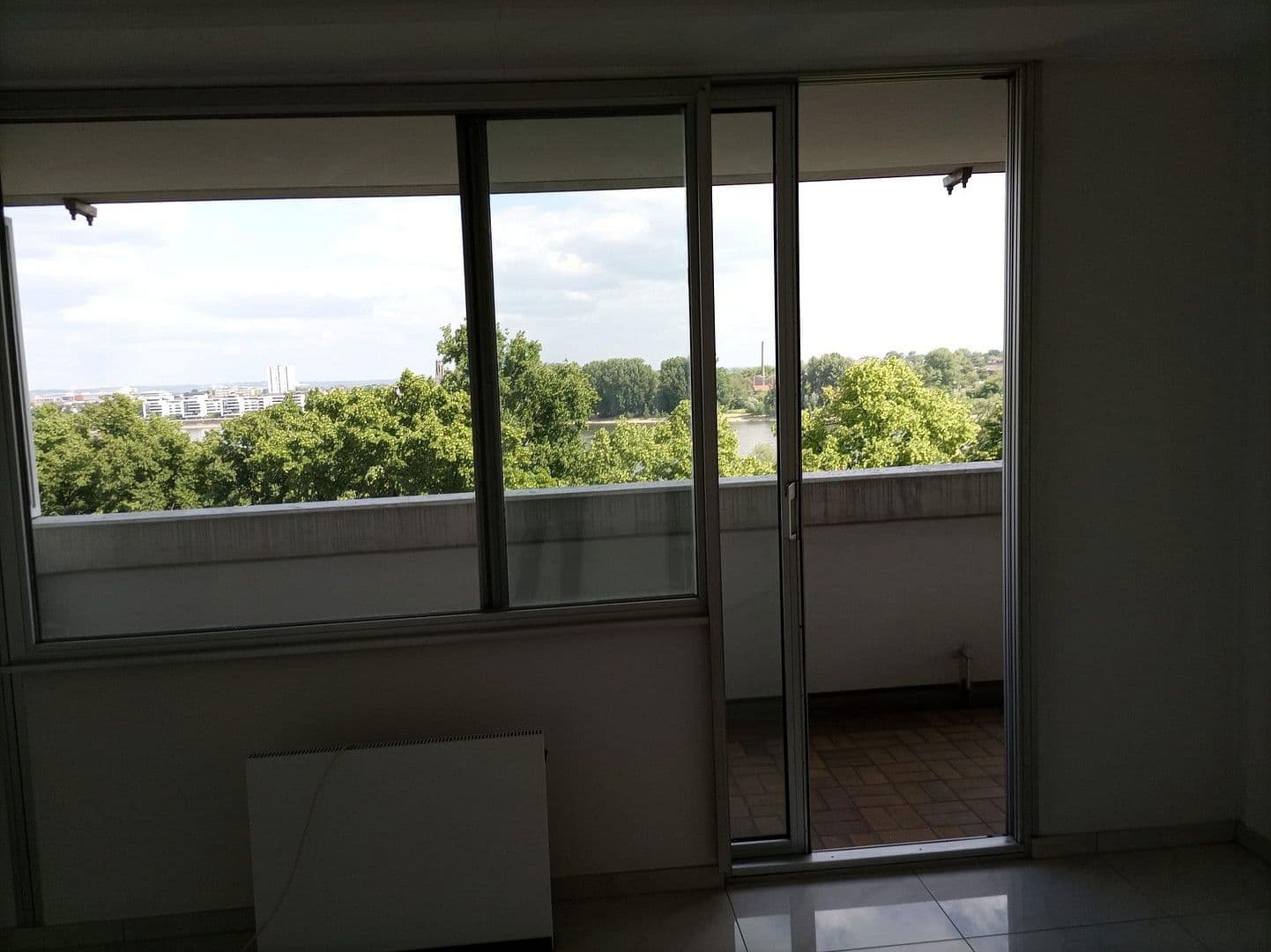 Prenájom bytu 2-izbový 86 m², Köln, Severné Porýnie - Westfálsko Prenájom bytu 2-izbový 86 m², Köln, Severné Porýnie - Westfálsko