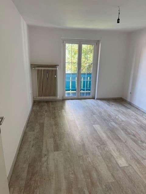 Prenájom bytu 5-izbový 122 m², Berg, Bavorsko Prenájom bytu 5-izbový 122 m², Berg, Bavorsko