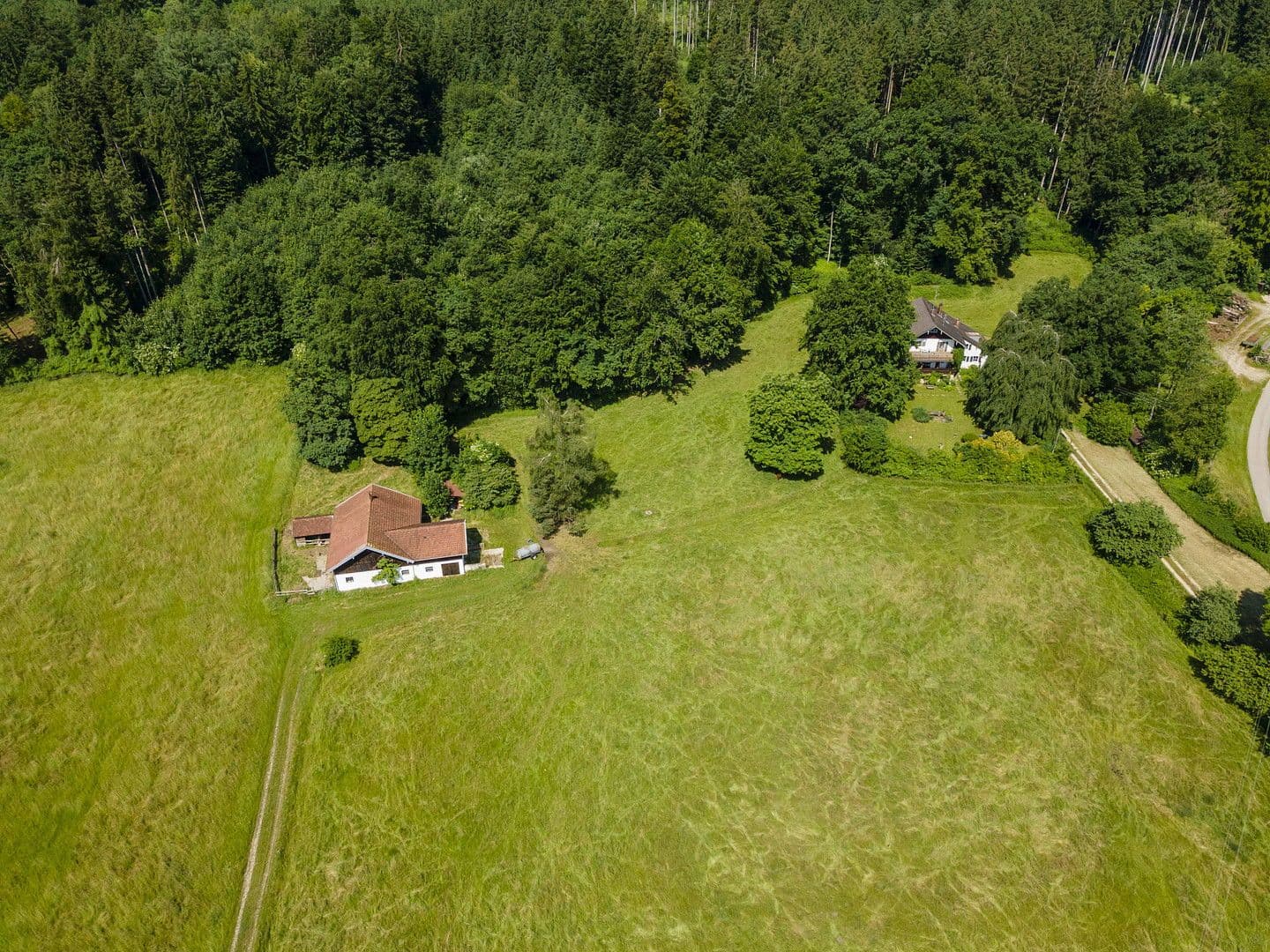 Predaj domu 200 m², pozemek 60.000 m², Waging am See, Bavorsko Predaj domu 200 m², pozemek 60.000 m², Waging am See, Bavorsko