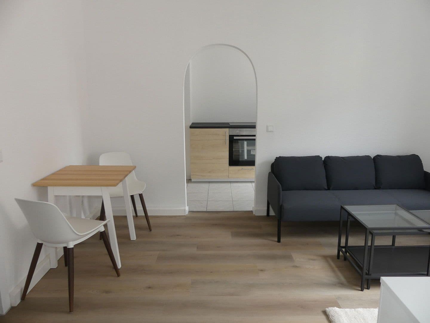 Prenájom bytu 2-izbový 39 m², Manteuffelstraße 12a, Duisburg, Severné Porýnie - Westfálsko Prenájom bytu 2-izbový 39 m², Manteuffelstraße 12a, Duisburg, Severné Porýnie - Westfálsko