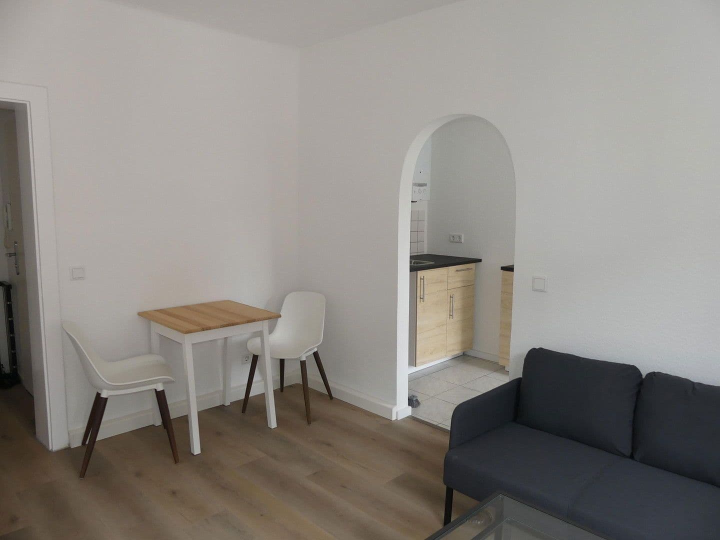 Prenájom bytu 2-izbový 39 m², Manteuffelstraße 12a, Duisburg, Severné Porýnie - Westfálsko Prenájom bytu 2-izbový 39 m², Manteuffelstraße 12a, Duisburg, Severné Porýnie - Westfálsko