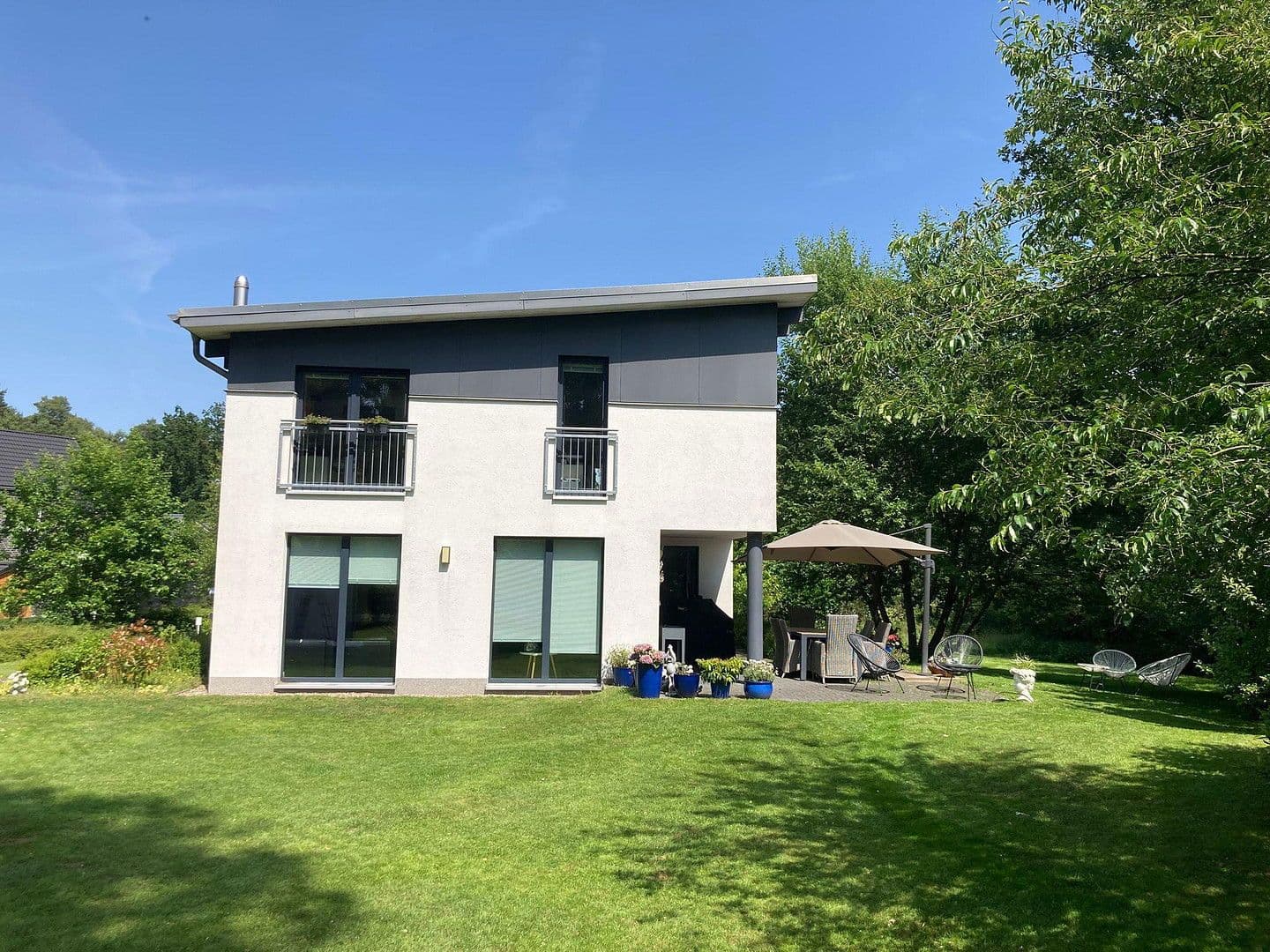 Predaj domu 164 m², pozemek 907 m², Buchholz in der Nordheide, Dolné Sasko Predaj domu 164 m², pozemek 907 m², Buchholz in der Nordheide, Dolné Sasko