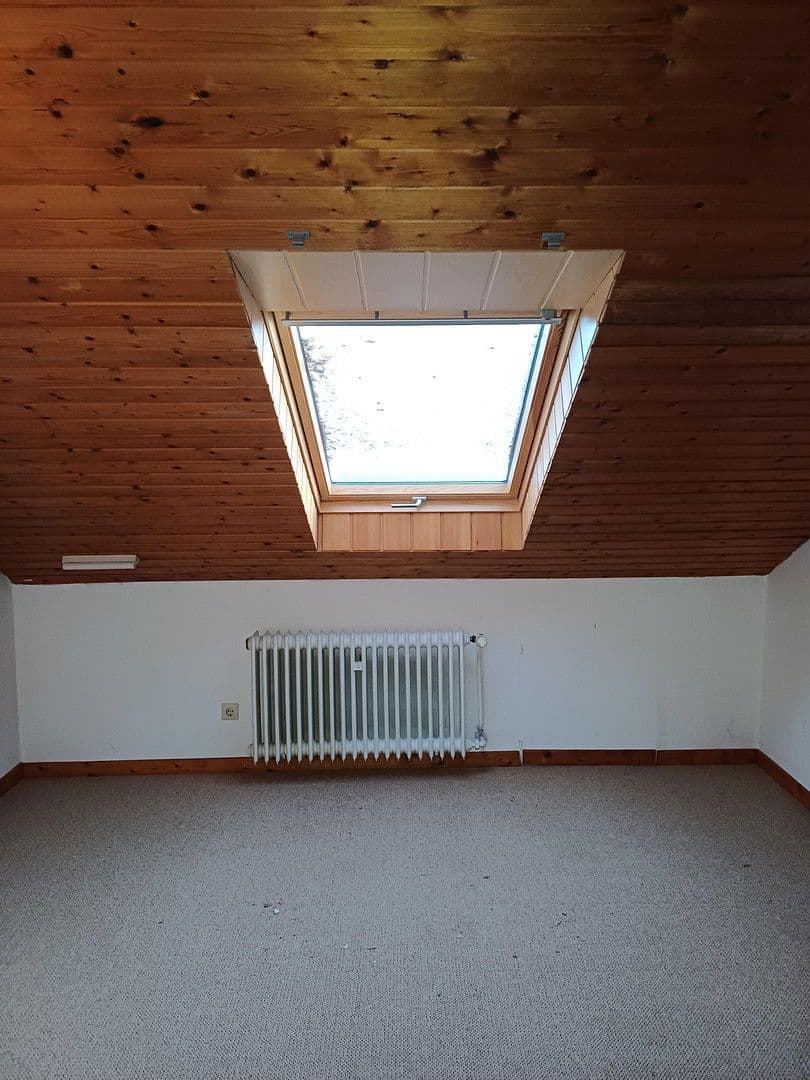 Predaj domu 226 m², pozemek 741 m², Heusenstamm, Hesensko Predaj domu 226 m², pozemek 741 m², Heusenstamm, Hesensko