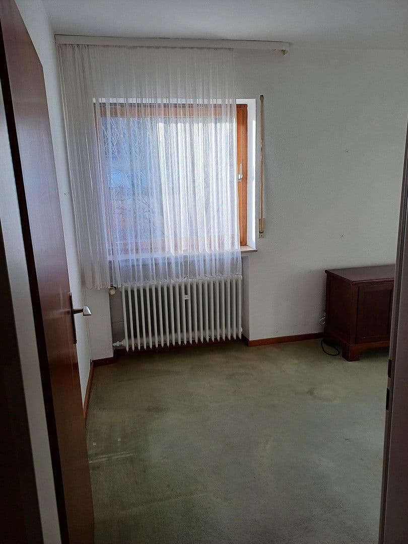 Predaj domu 226 m², pozemek 741 m², Heusenstamm, Hesensko Predaj domu 226 m², pozemek 741 m², Heusenstamm, Hesensko
