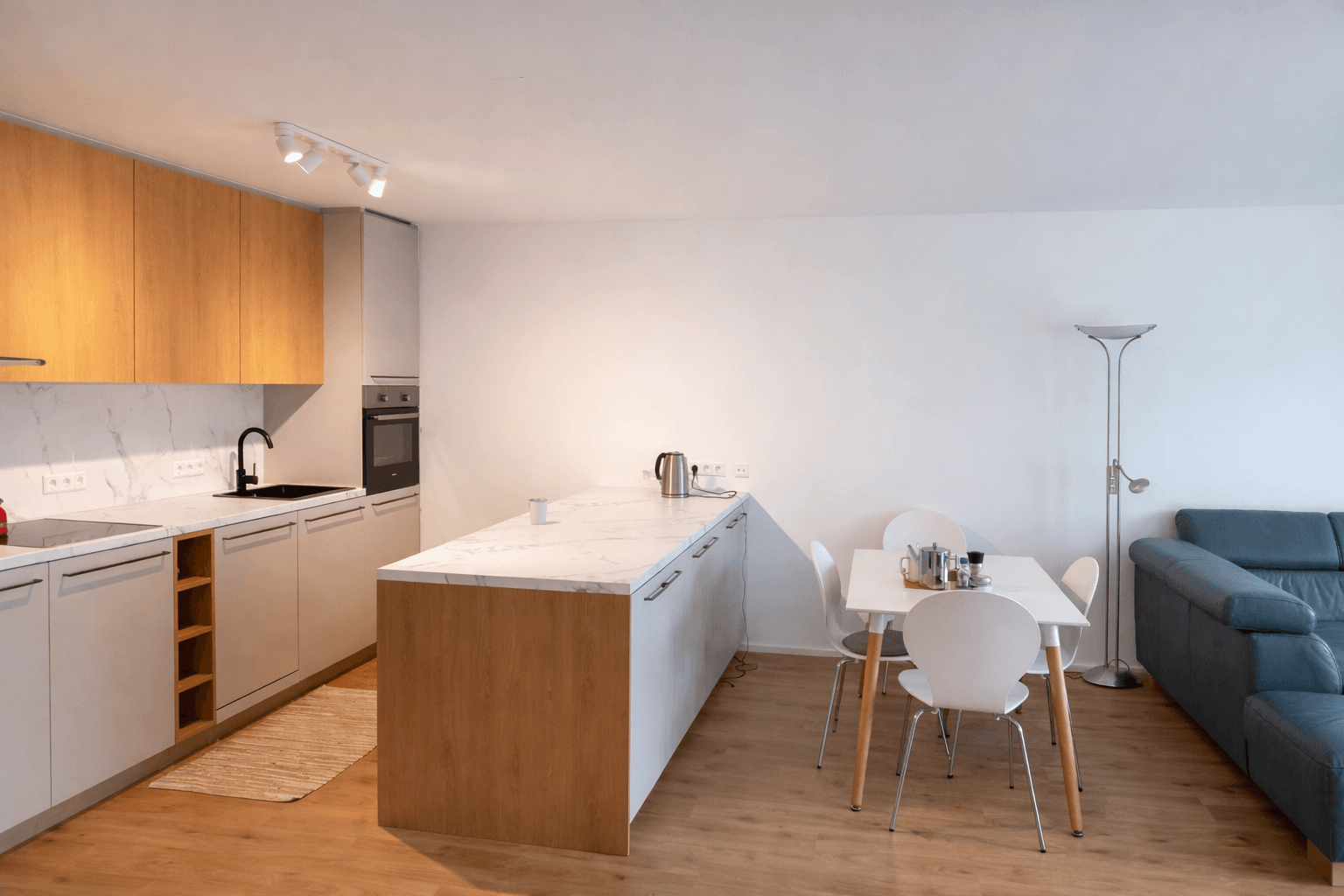 Prenájom bytu 3-izbový 90 m², Wassertrüdingen, Bavorsko Prenájom bytu 3-izbový 90 m², Wassertrüdingen, Bavorsko