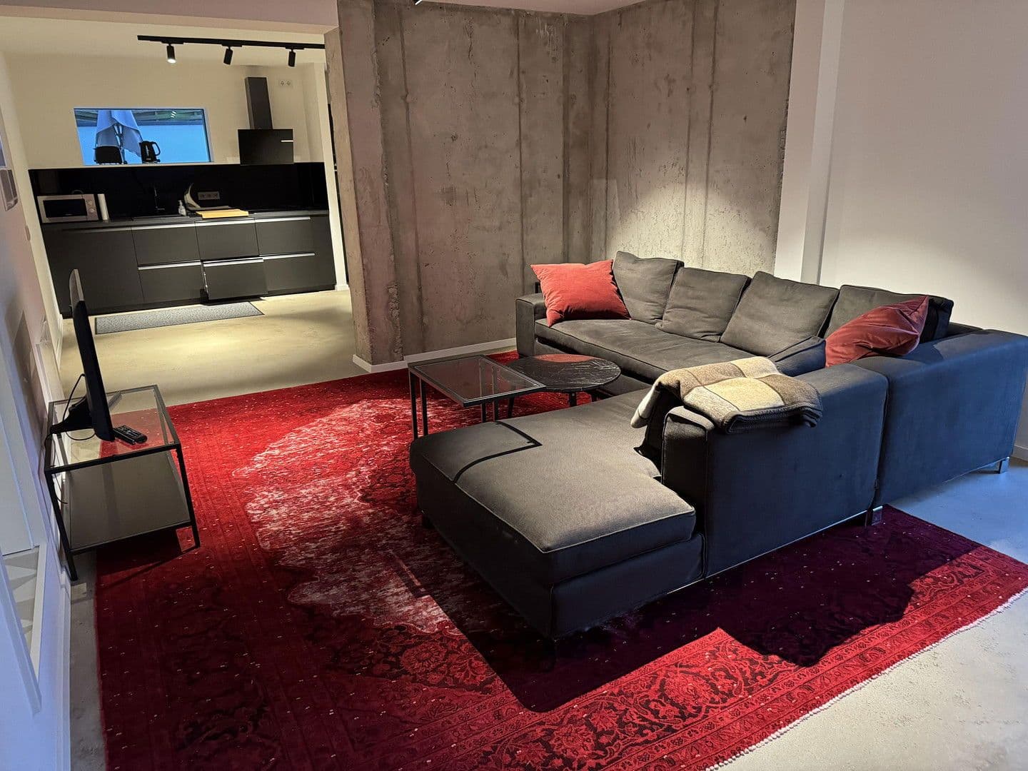 Prenájom bytu 3-izbový 100 m², Brahmsweg 2, Wiesbaden, Hesensko Prenájom bytu 3-izbový 100 m², Brahmsweg 2, Wiesbaden, Hesensko