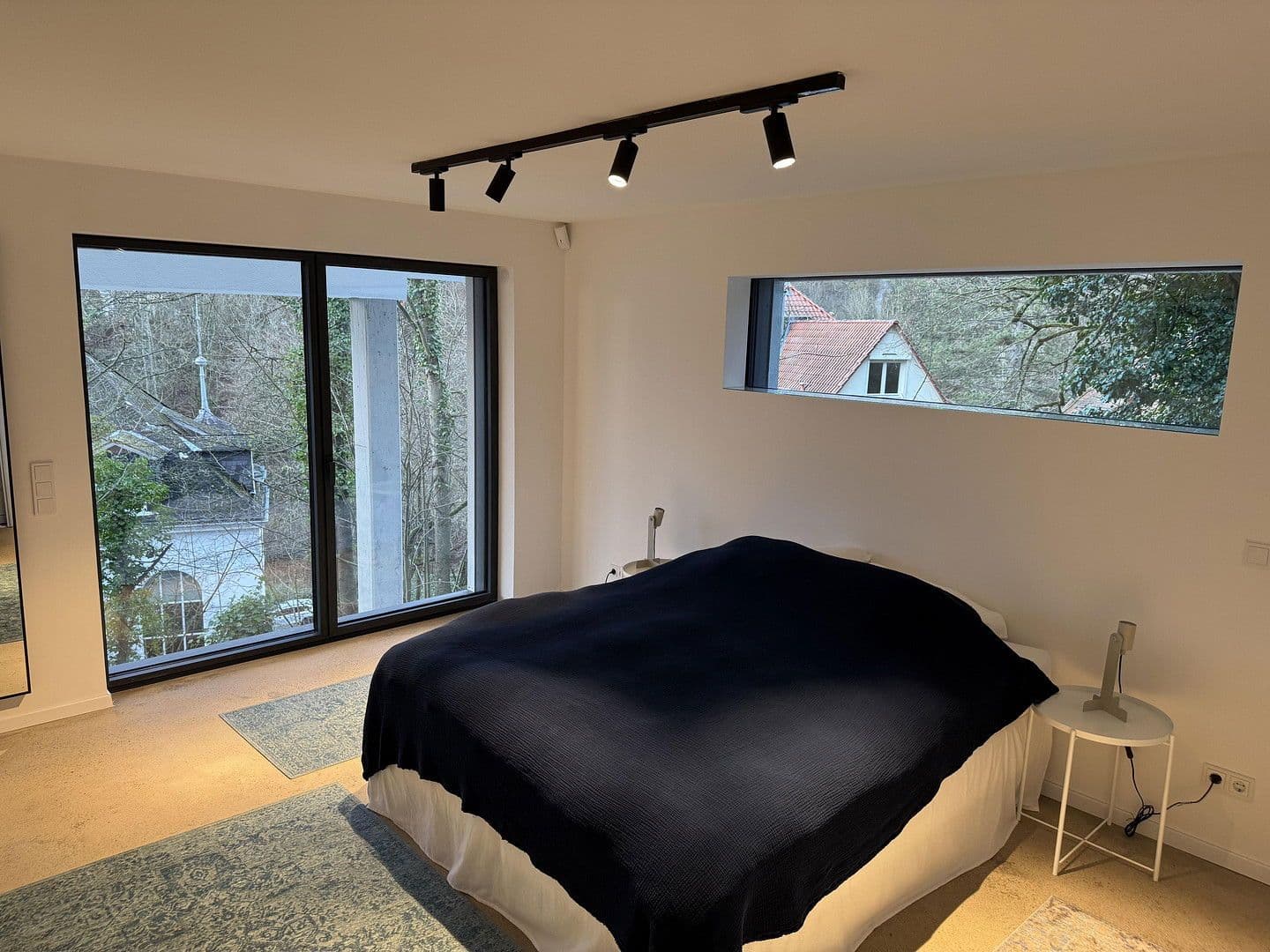 Prenájom bytu 3-izbový 100 m², Brahmsweg 2, Wiesbaden, Hesensko Prenájom bytu 3-izbový 100 m², Brahmsweg 2, Wiesbaden, Hesensko