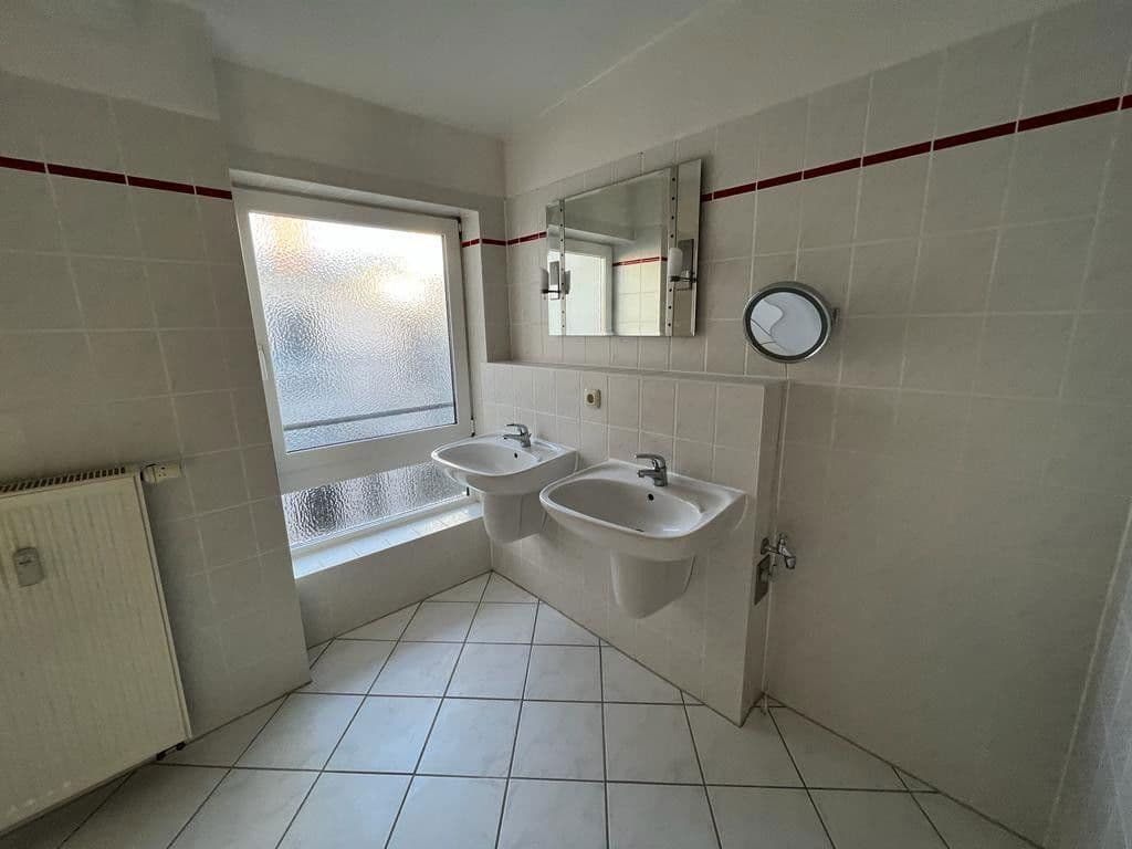 Prenájom bytu 3-izbový 79 m², Abendstr. 16b, Magdeburg, Sasko-Anhaltsko Prenájom bytu 3-izbový 79 m², Abendstr. 16b, Magdeburg, Sasko-Anhaltsko