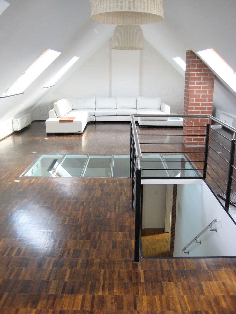 Predaj bytu 7-izbový 385 m², Plagwitz, Sasko Predaj bytu 7-izbový 385 m², Plagwitz, Sasko