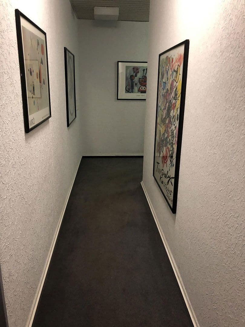 Prenájom kancelárie 55 m², Göppingen, Bádensko-Wurttembersko Prenájom kancelárie 55 m², Göppingen, Bádensko-Wurttembersko