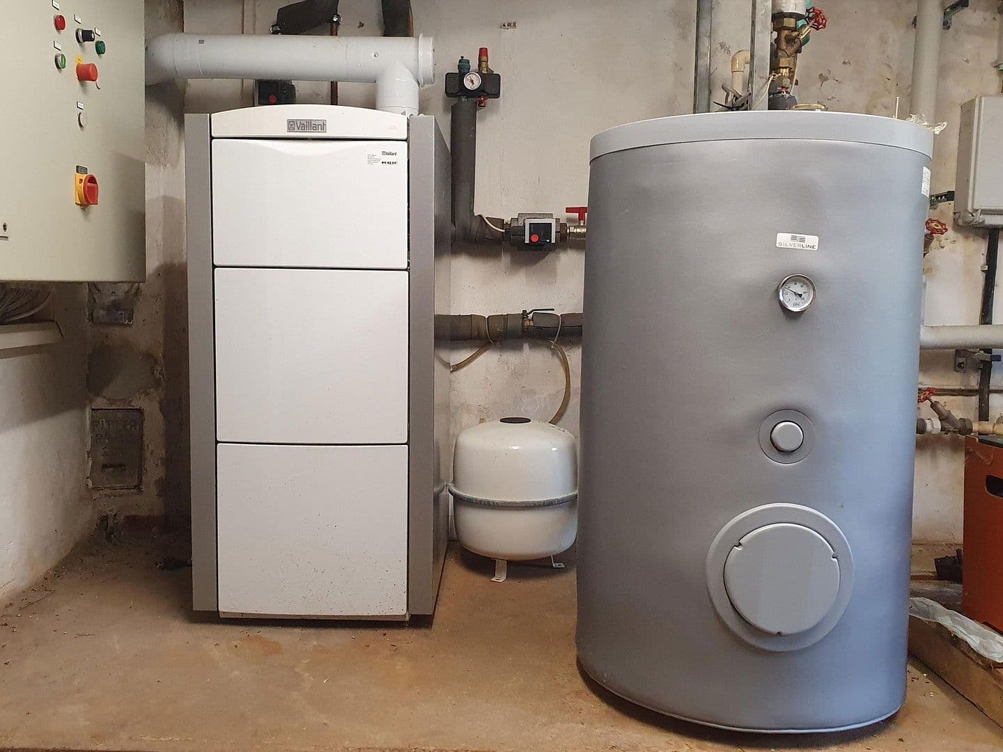 Predaj domu 330 m², pozemek 2.950 m², Stendal, Sasko-Anhaltsko Predaj domu 330 m², pozemek 2.950 m², Stendal, Sasko-Anhaltsko