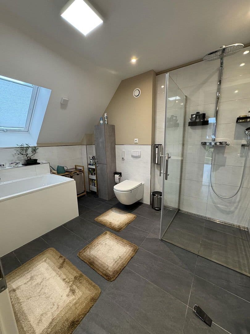 Predaj domu 133 m², pozemek 342 m², Elmshorn, Šlezvicko-Holštajnsko Predaj domu 133 m², pozemek 342 m², Elmshorn, Šlezvicko-Holštajnsko