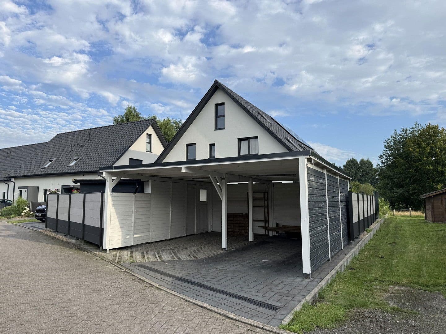 Predaj domu 133 m², pozemek 342 m², Elmshorn, Šlezvicko-Holštajnsko Predaj domu 133 m², pozemek 342 m², Elmshorn, Šlezvicko-Holštajnsko