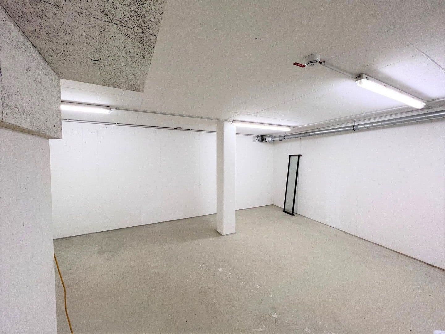 Prenájom kancelárie 143 m², Regensburg, Bavorsko Prenájom kancelárie 143 m², Regensburg, Bavorsko