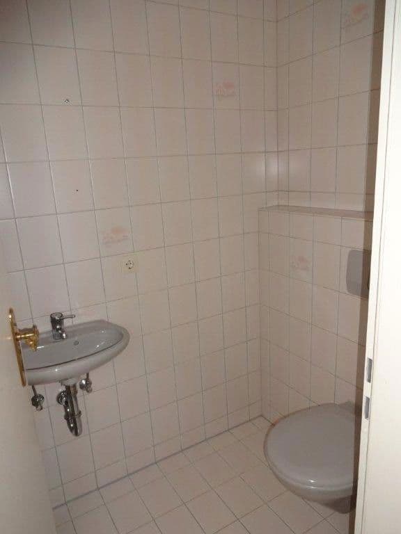 Prenájom bytu 6-izbový 220 m², Lehenstr. 25, Donaueschingen, Bádensko-Wurttembersko Prenájom bytu 6-izbový 220 m², Lehenstr. 25, Donaueschingen, Bádensko-Wurttembersko