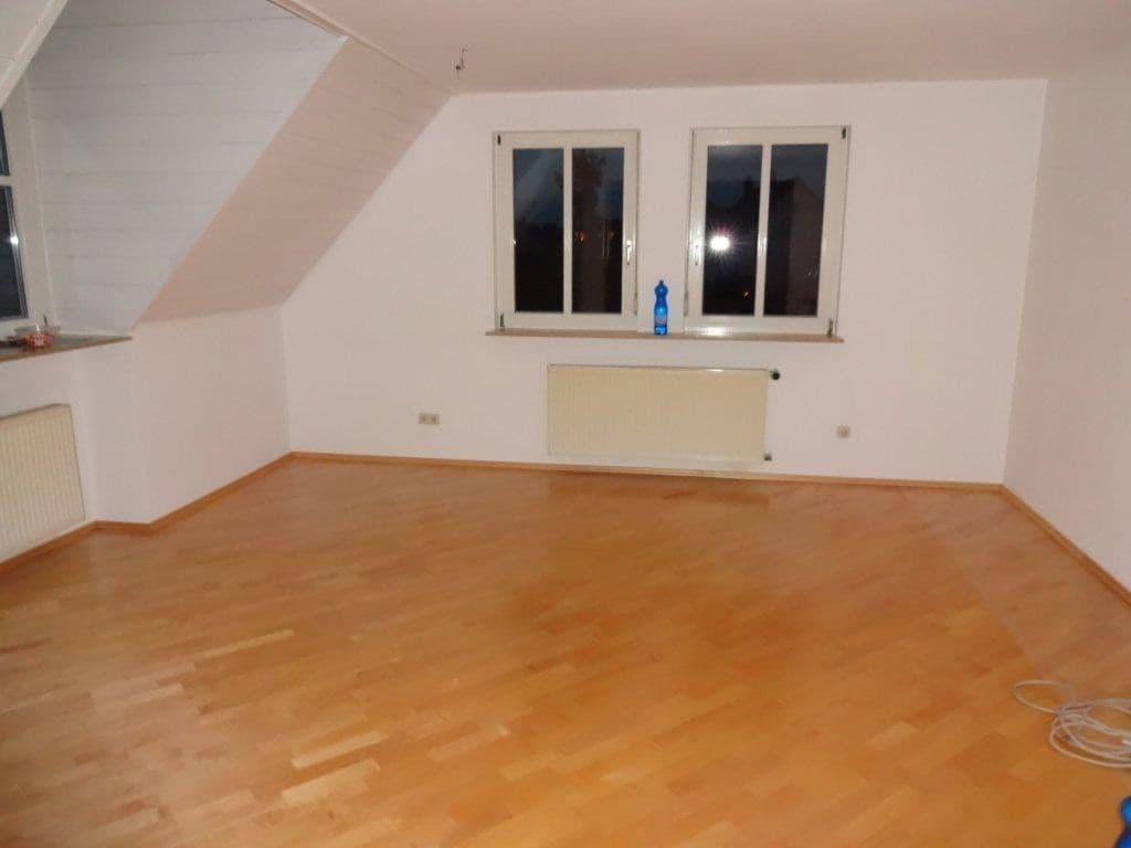 Prenájom bytu 6-izbový 220 m², Lehenstr. 25, Donaueschingen, Bádensko-Wurttembersko Prenájom bytu 6-izbový 220 m², Lehenstr. 25, Donaueschingen, Bádensko-Wurttembersko